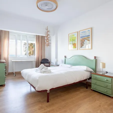 Balcon De Santa Maria Free Parking By Time * 加的斯